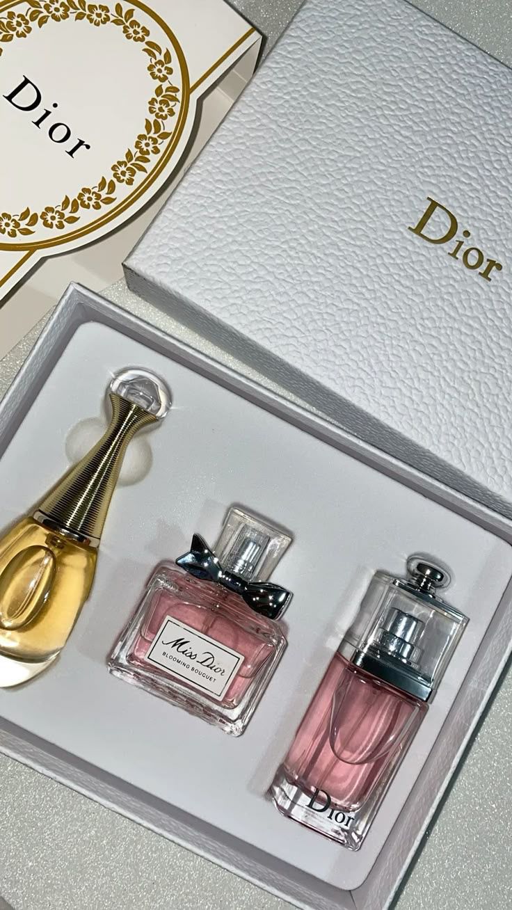 PERFUME DIOR